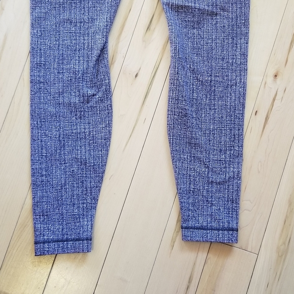 Lululemon Wunder Under 28" High Rise Luon Leggings - Picture 3 of 14